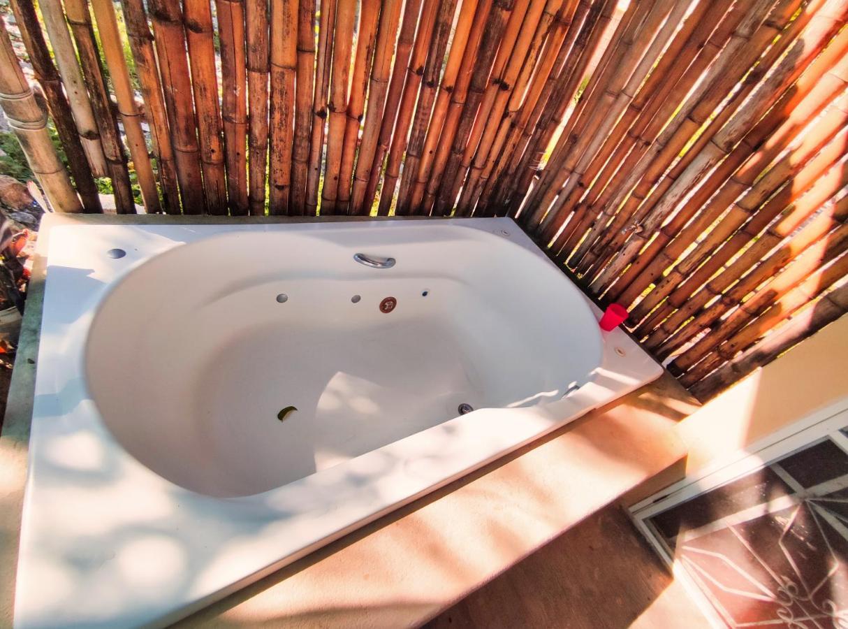 Casa Lili Luxury Valladolid "Fast Wifi, Hot Water, Kitchen & Tv" Extérieur photo